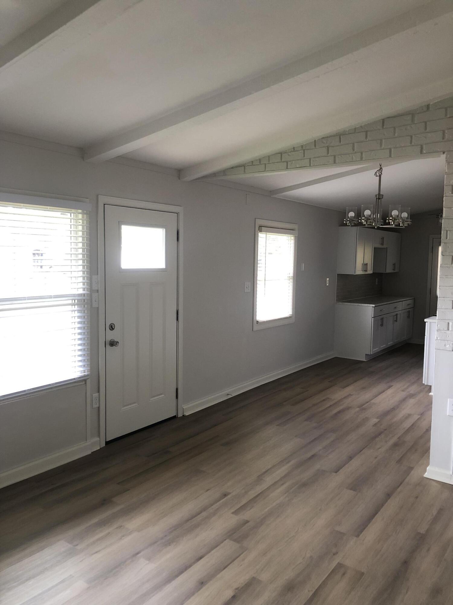 222 Rawson Drive, New Carlisle, Ohio 45344