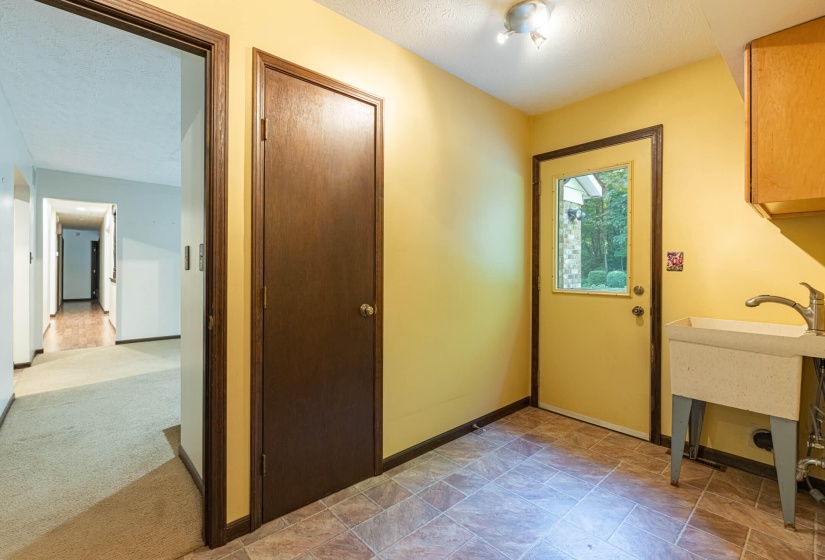 3072 Fowler-15