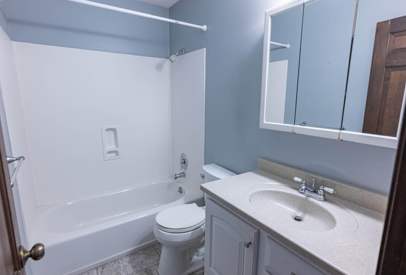 3072 Fowler-21
