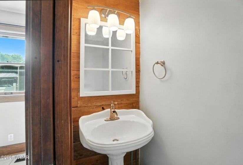 1574 Oakland Parkway, Lima, Ohio, 3 Bedrooms Bedrooms, ,1 BathroomBathrooms,Residential,For Sale,Oakland,307630