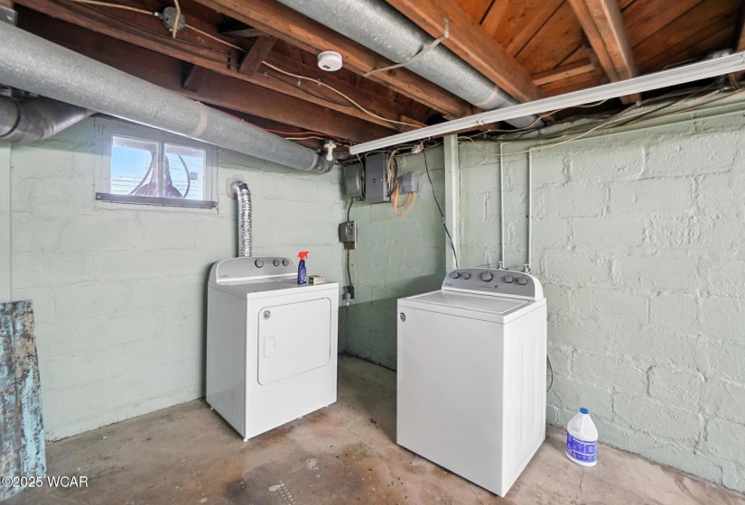 1574 Oakland Parkway, Lima, Ohio, 3 Bedrooms Bedrooms, ,1 BathroomBathrooms,Residential,For Sale,Oakland,307630