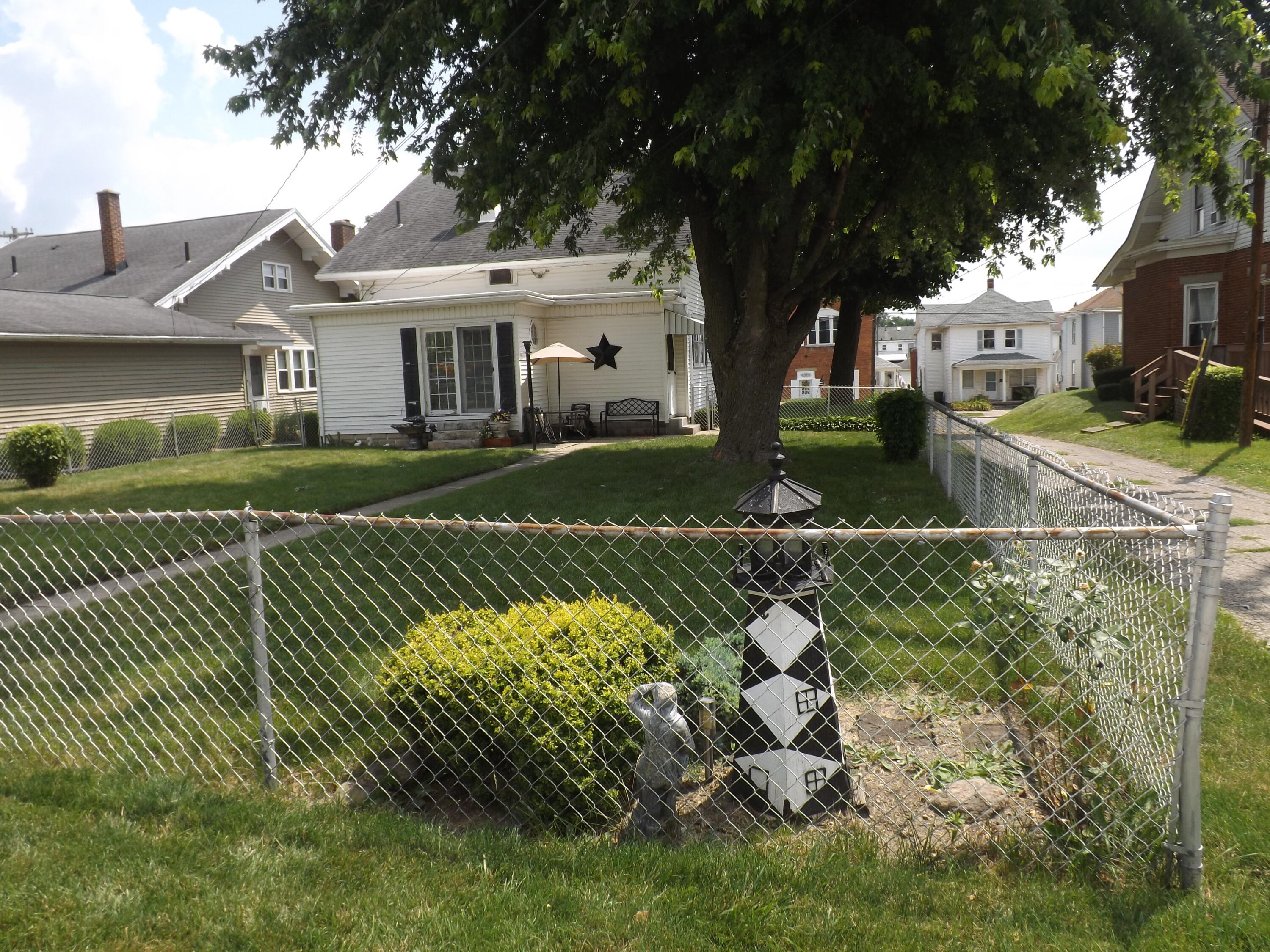 220 Wayne Street, Piqua, Ohio 45356