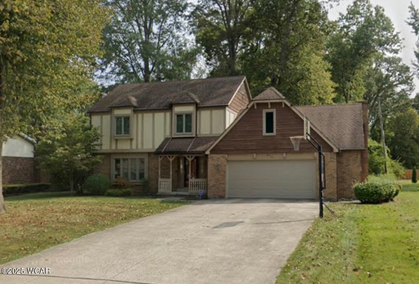 619 Tall Oaks Avenue, Lima, Ohio, 4 Bedrooms Bedrooms, ,2 BathroomsBathrooms,Residential,For Sale,Tall Oaks,307633