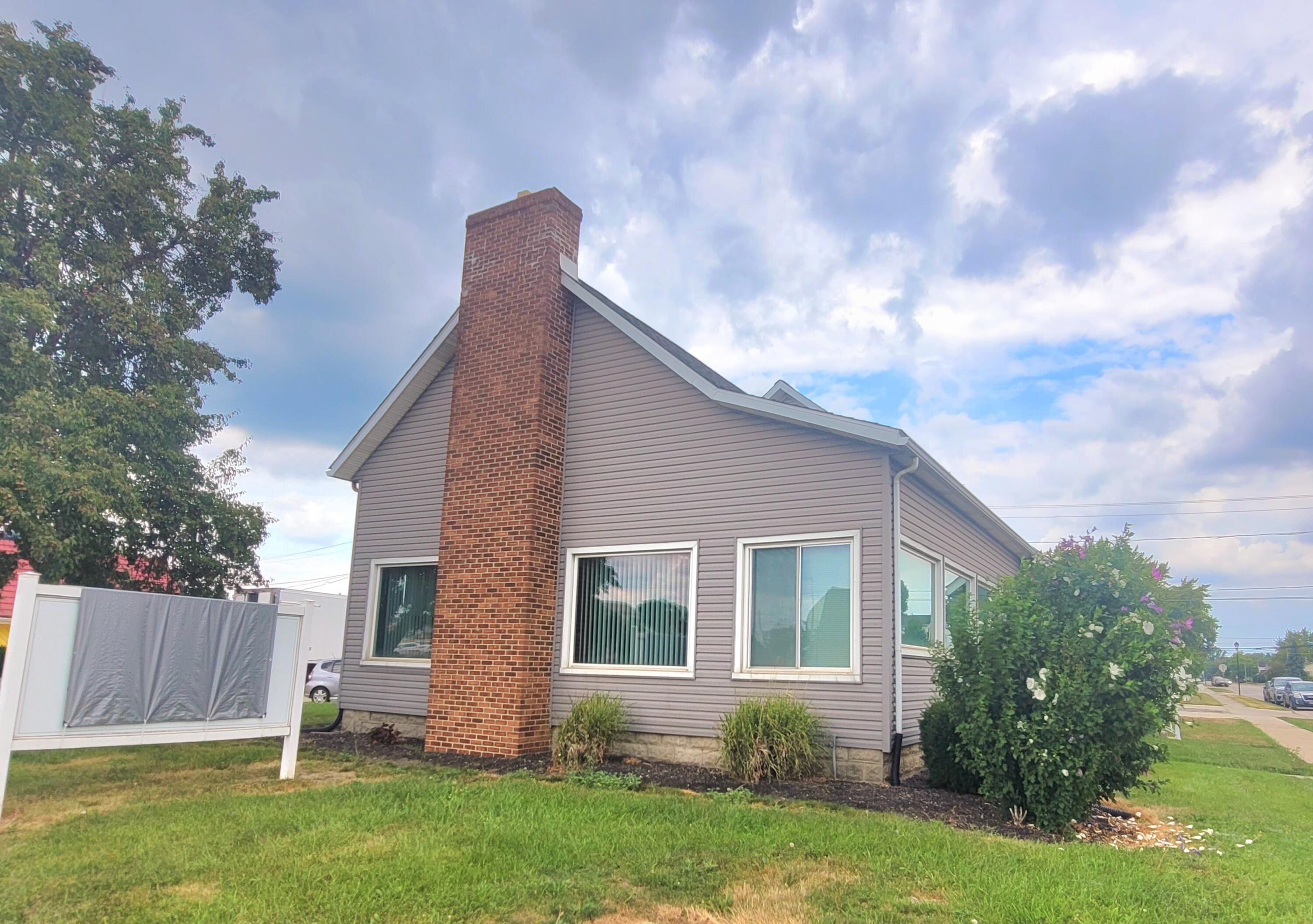 329 Market Street, Celina, Ohio 45822