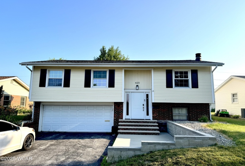 420 Sheffield Drive, Findlay, Ohio, 4 Bedrooms Bedrooms, ,2 BathroomsBathrooms,Residential,For Sale,Sheffield,307634