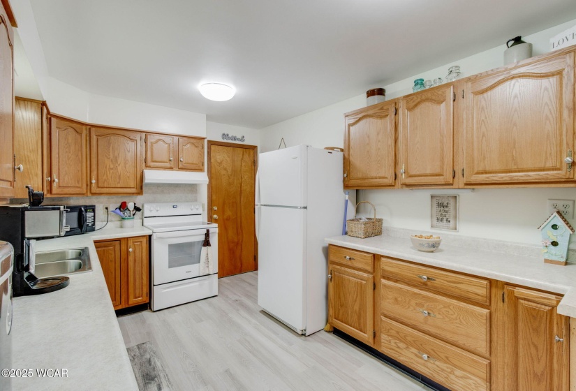 305 Melody Lane, Defiance, Ohio, 3 Bedrooms Bedrooms, ,1 BathroomBathrooms,Residential,For Sale,Melody,307635
