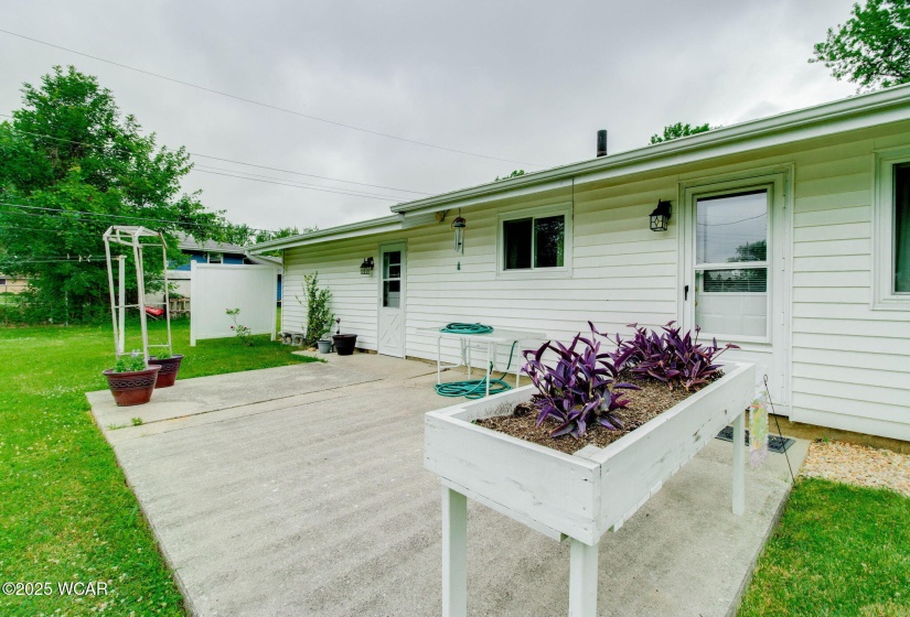 305 Melody Lane, Defiance, Ohio, 3 Bedrooms Bedrooms, ,1 BathroomBathrooms,Residential,For Sale,Melody,307635