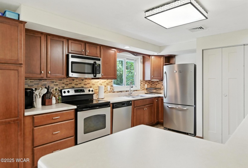 2238 Glenwood Avenue, Lima, Ohio, 3 Bedrooms Bedrooms, ,2 BathroomsBathrooms,Residential,For Sale,Glenwood,307636