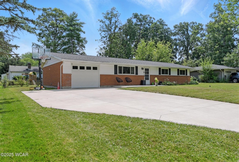 2238 Glenwood Avenue, Lima, Ohio, 3 Bedrooms Bedrooms, ,2 BathroomsBathrooms,Residential,For Sale,Glenwood,307636