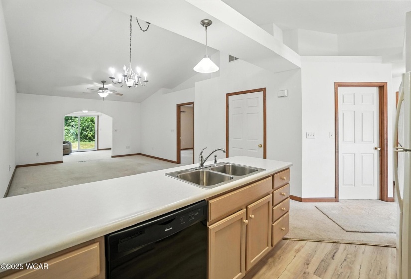 556 Westerly Drive, Lima, Ohio, 2 Bedrooms Bedrooms, ,2 BathroomsBathrooms,Residential,For Sale,Westerly,307560