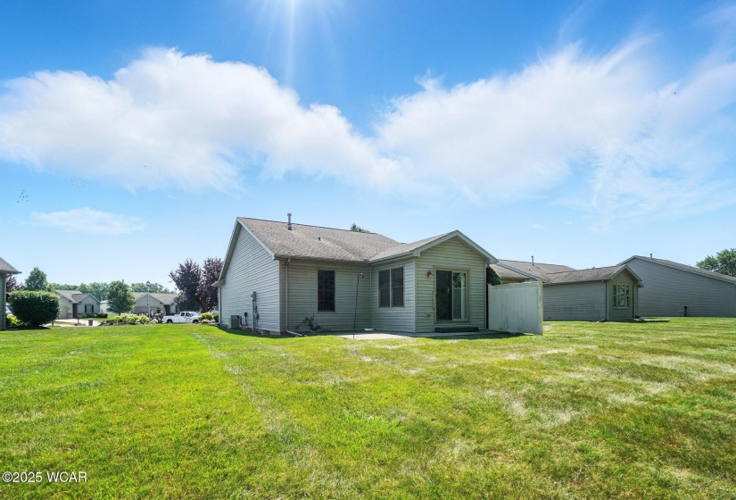 556 Westerly Drive, Lima, Ohio, 2 Bedrooms Bedrooms, ,2 BathroomsBathrooms,Residential,For Sale,Westerly,307560
