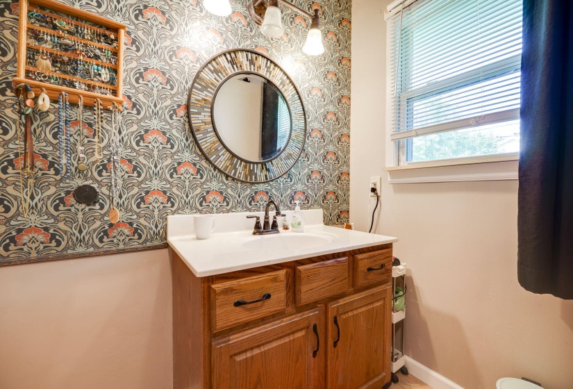 30-web-or-mls-413-weinland-st