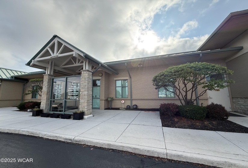 1725 Western Avenue, Findlay, Ohio, ,Commercial Sale,For Sale,Western,307638