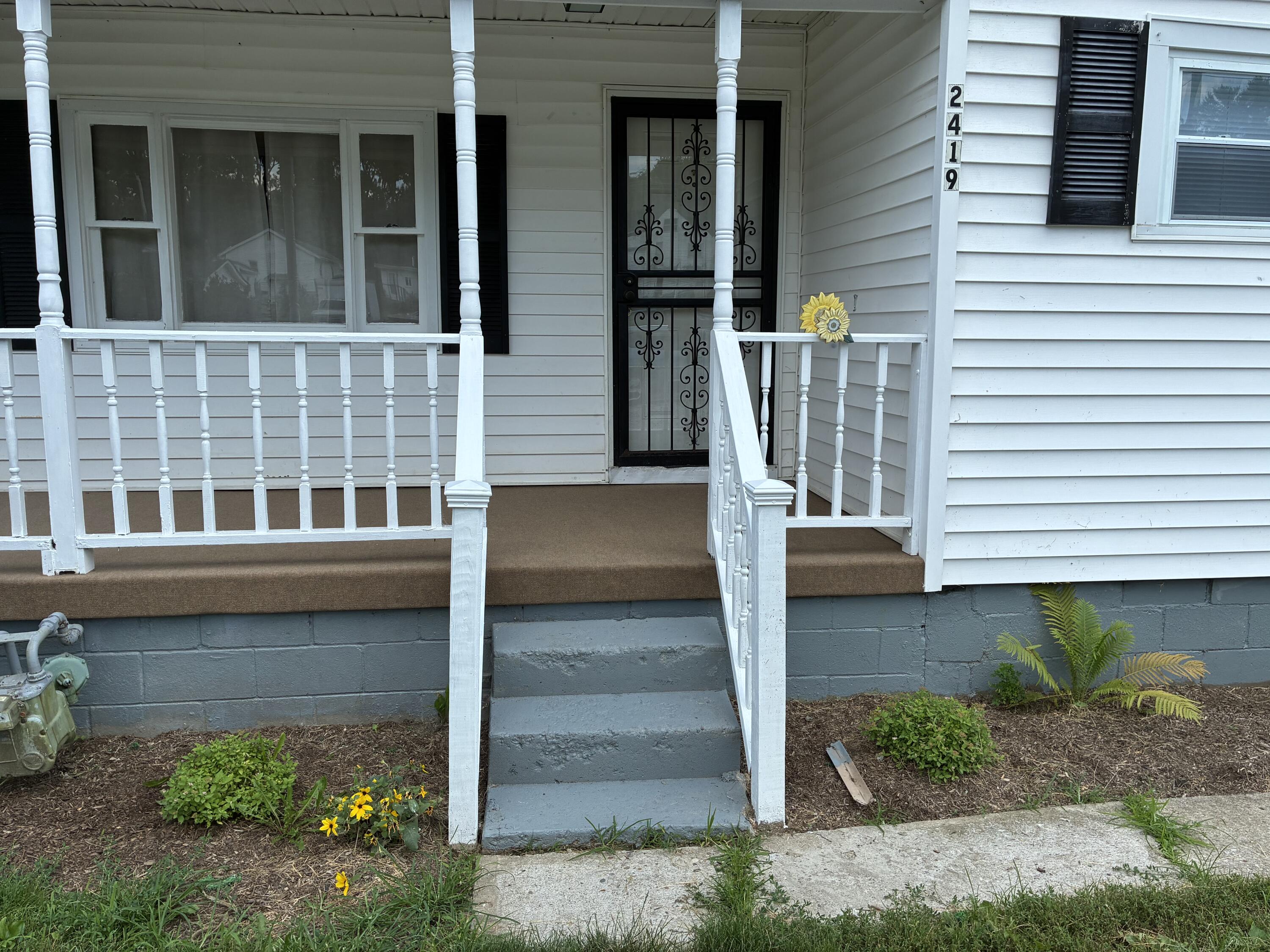 2419 Gladden Street, Springfield, Ohio 45503