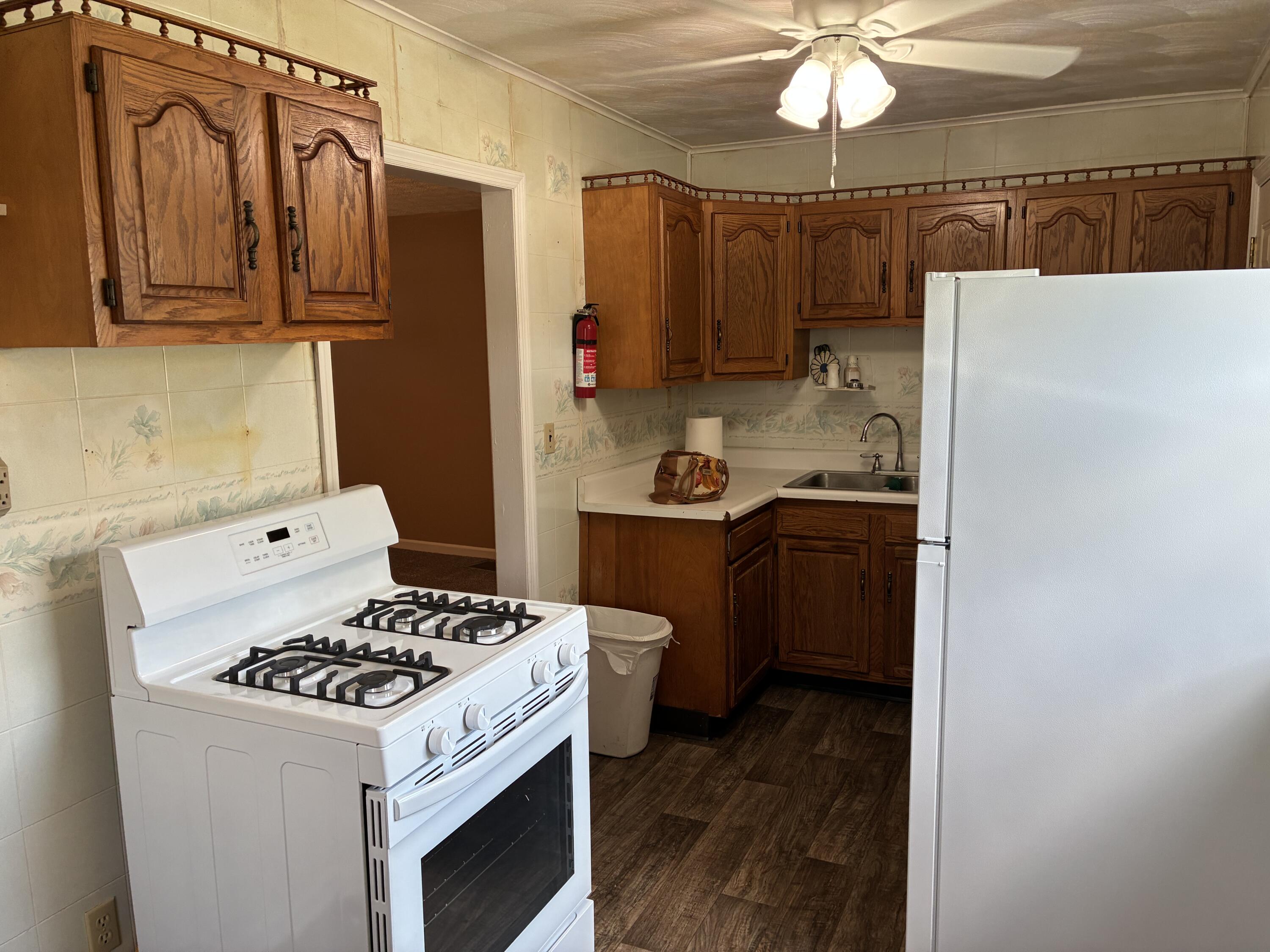 2419 Gladden Street, Springfield, Ohio 45503