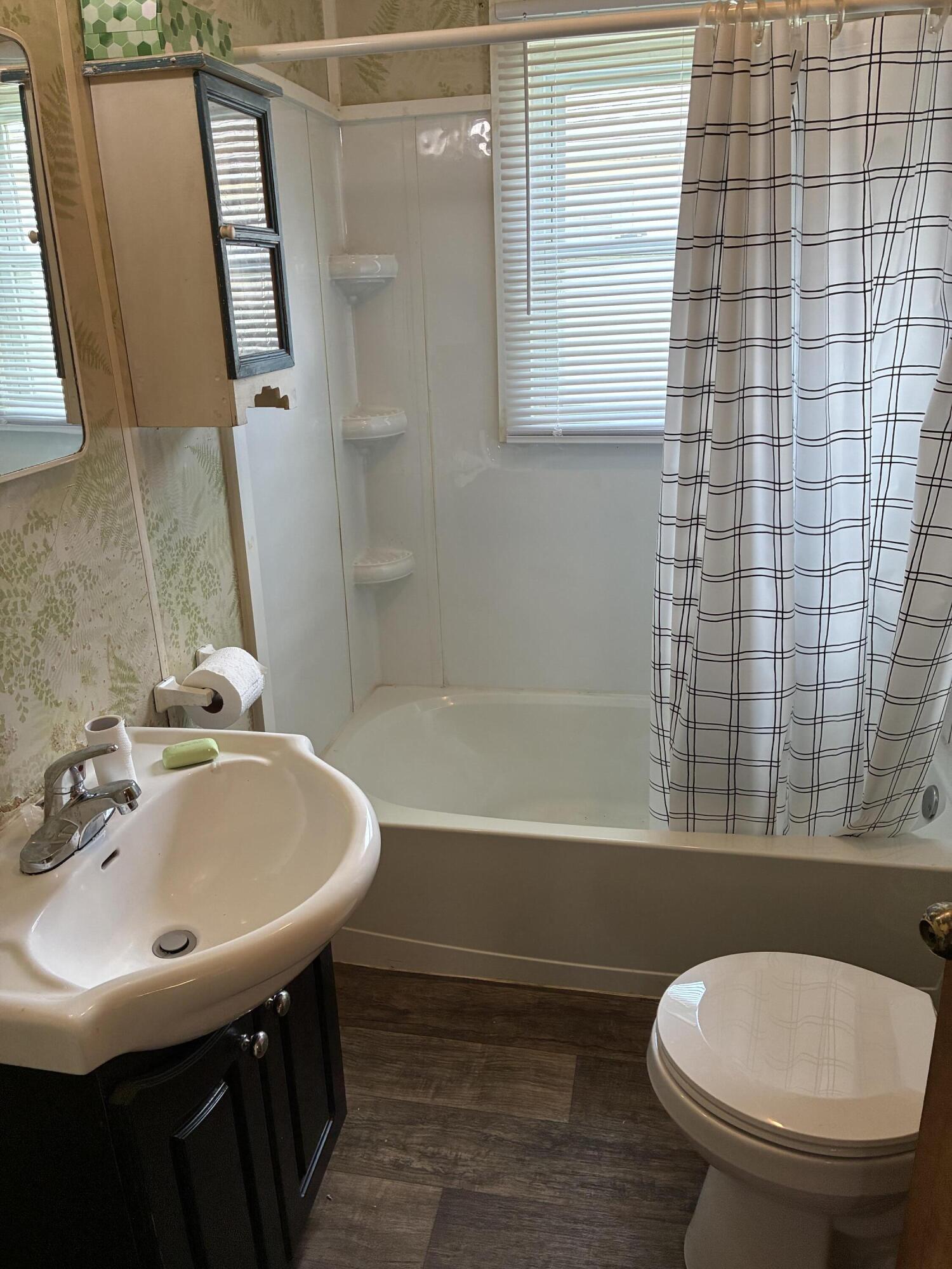2419 Gladden Street, Springfield, Ohio 45503