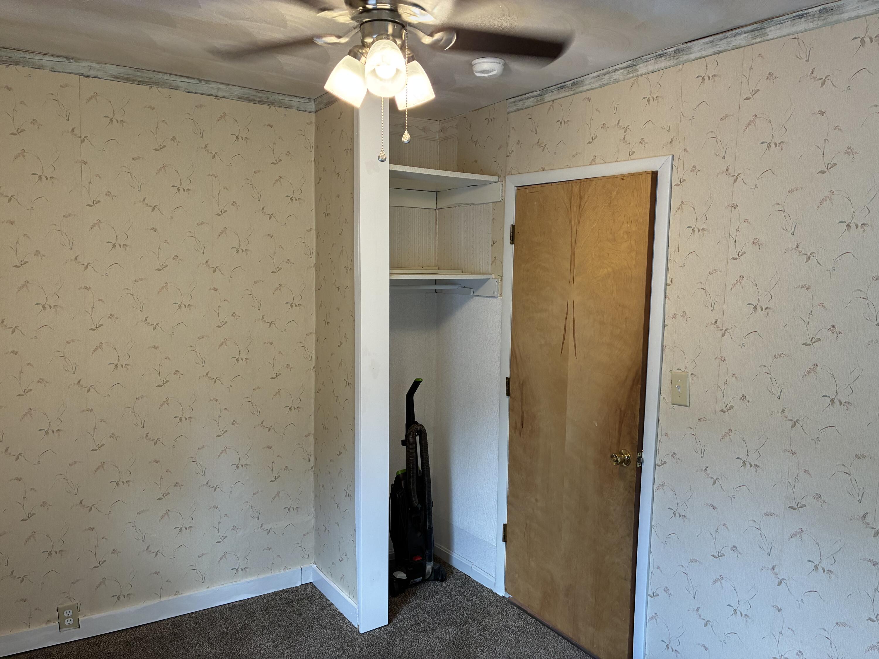 2419 Gladden Street, Springfield, Ohio 45503