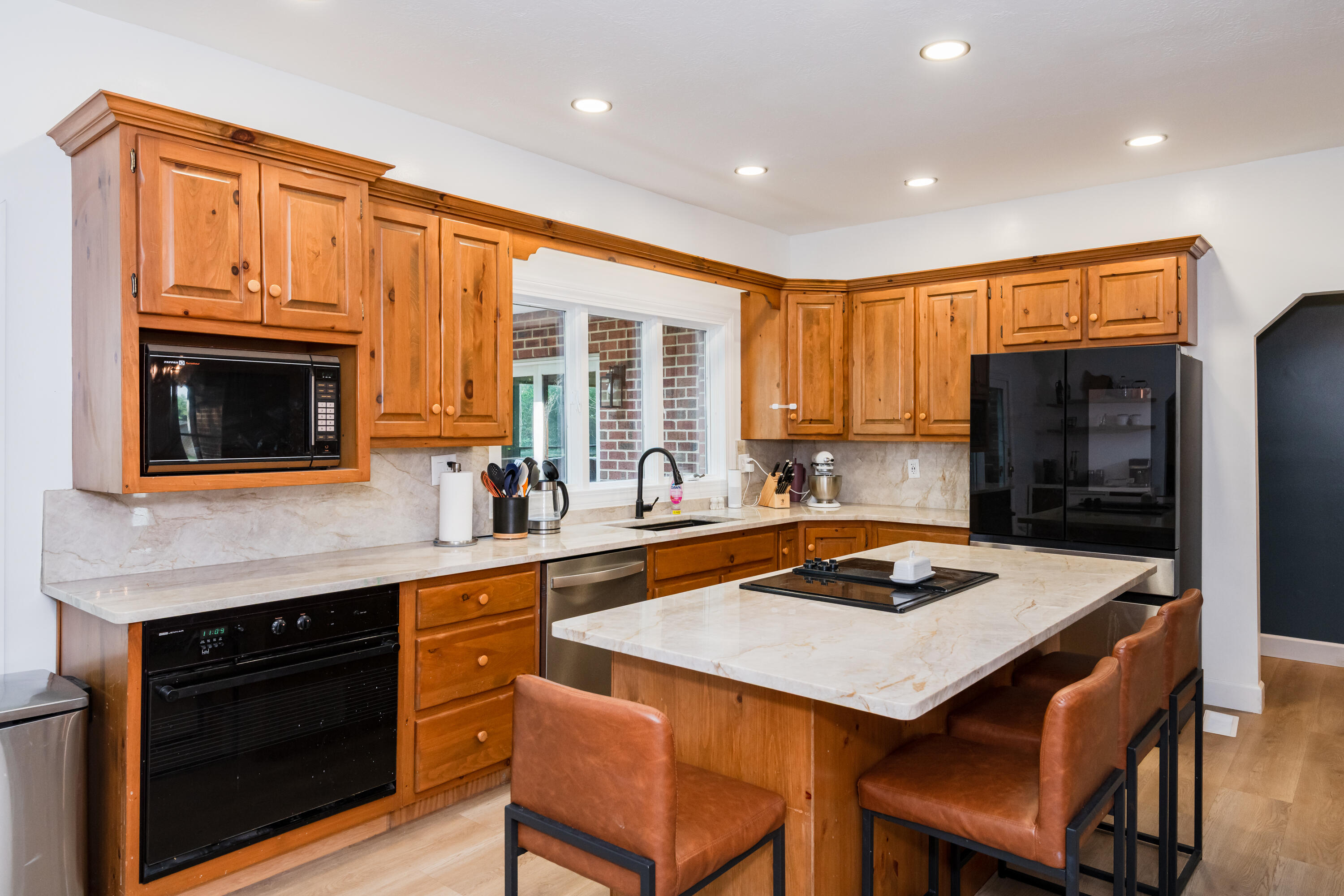 4341 Lone Wolf Avenue, Springfield, Ohio 45502