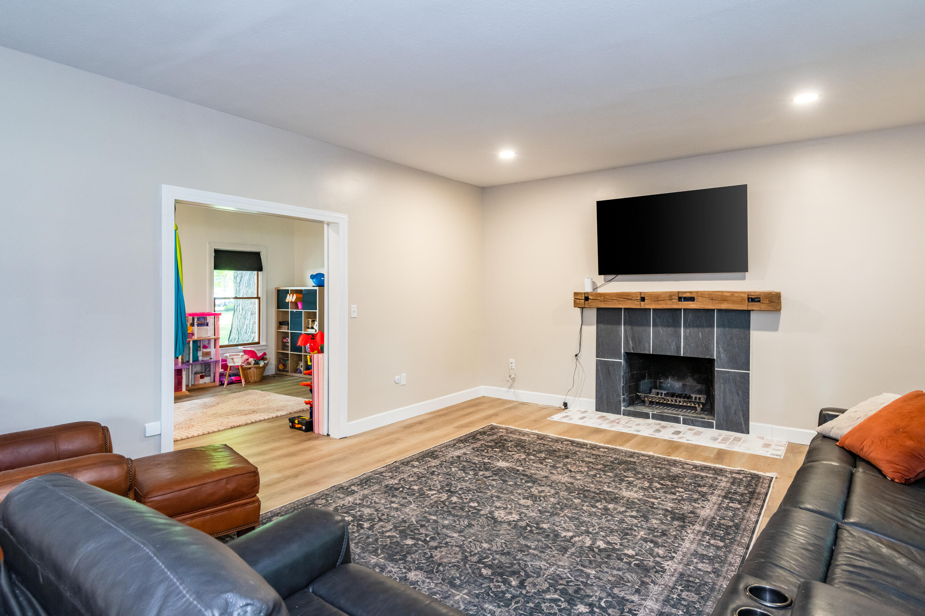 4341 Lone Wolf Avenue, Springfield, Ohio 45502