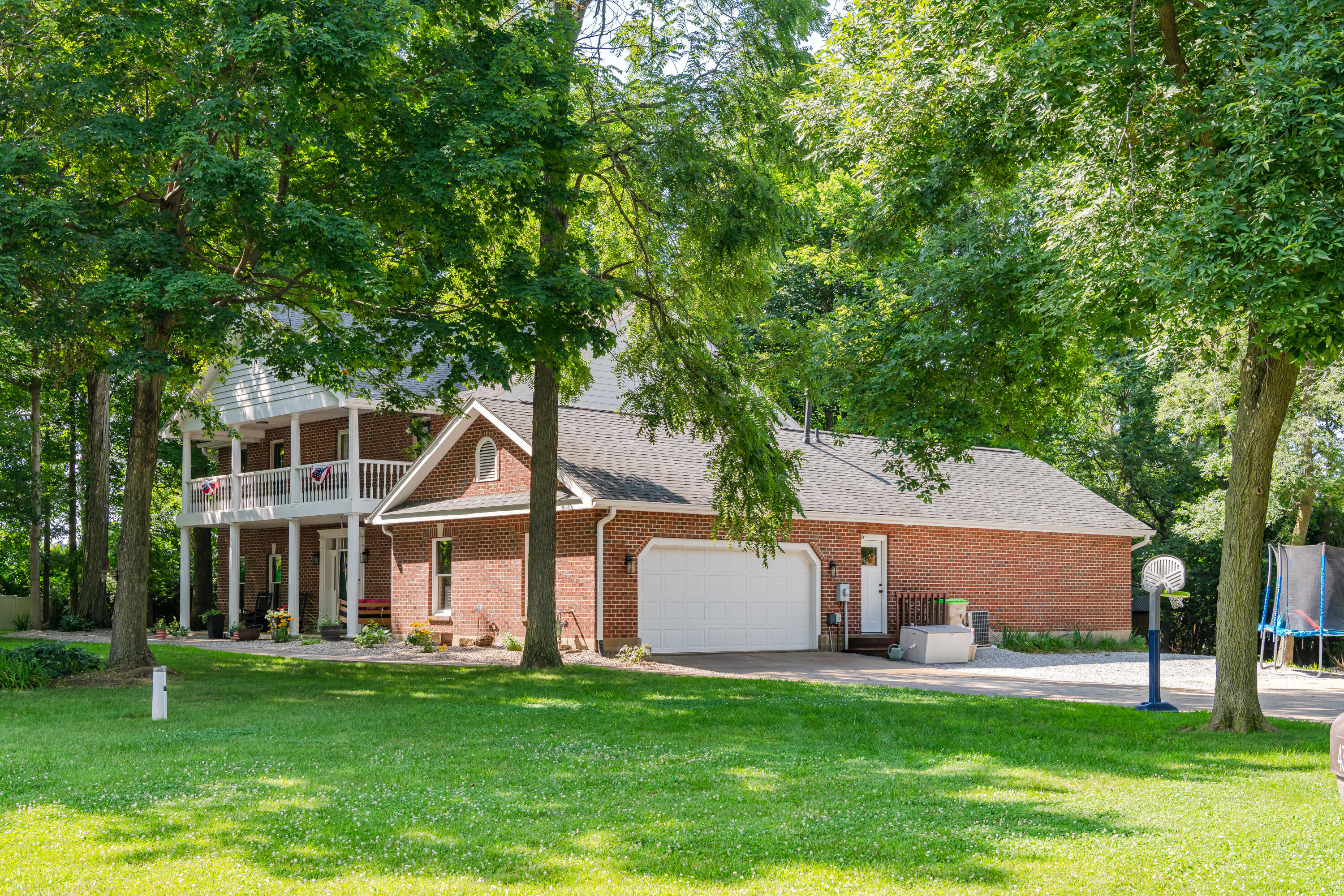 4341 Lone Wolf Avenue, Springfield, Ohio 45502