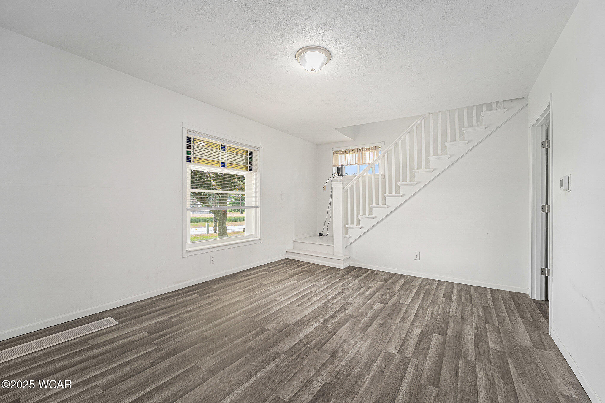 11820 County Road 17, West Unity, Ohio