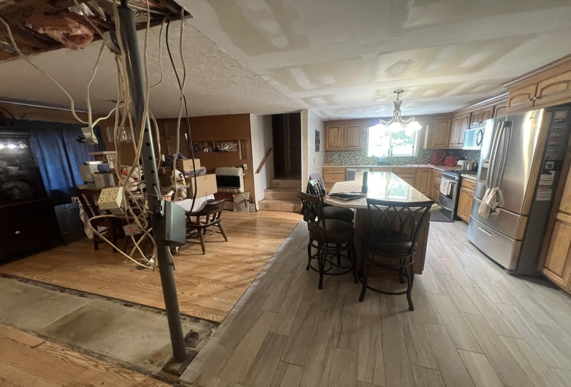 Kitchen/Dining Area