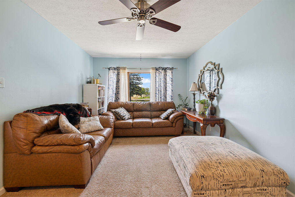 930 Bickett Road, Xenia, Ohio 45385
