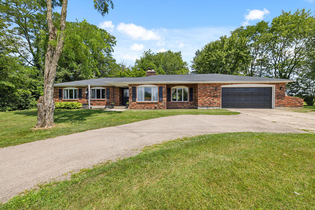 930 Bickett Road, Xenia, Ohio 45385