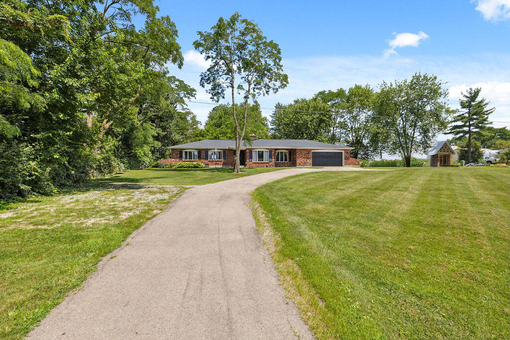 930 Bickett Road, Xenia, Ohio 45385
