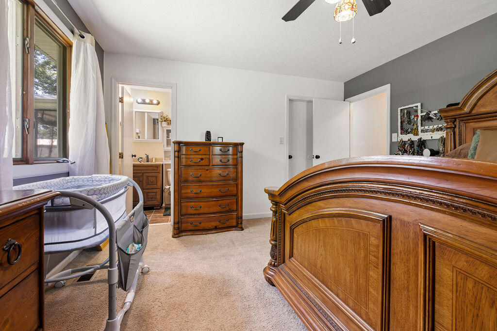 930 Bickett Road, Xenia, Ohio 45385