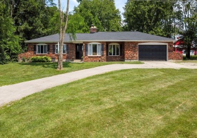 930 Bickett Road, Xenia, Ohio 45385, 3 Bedrooms Bedrooms, ,2 BathroomsBathrooms,Residential,For Sale,Bickett,1040013