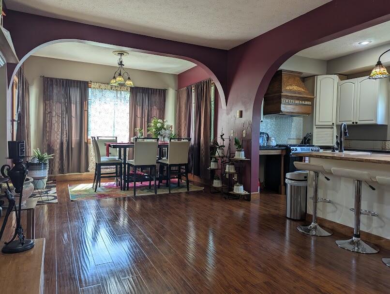 1423 Kingsgate Road, Springfield, Ohio 45503
