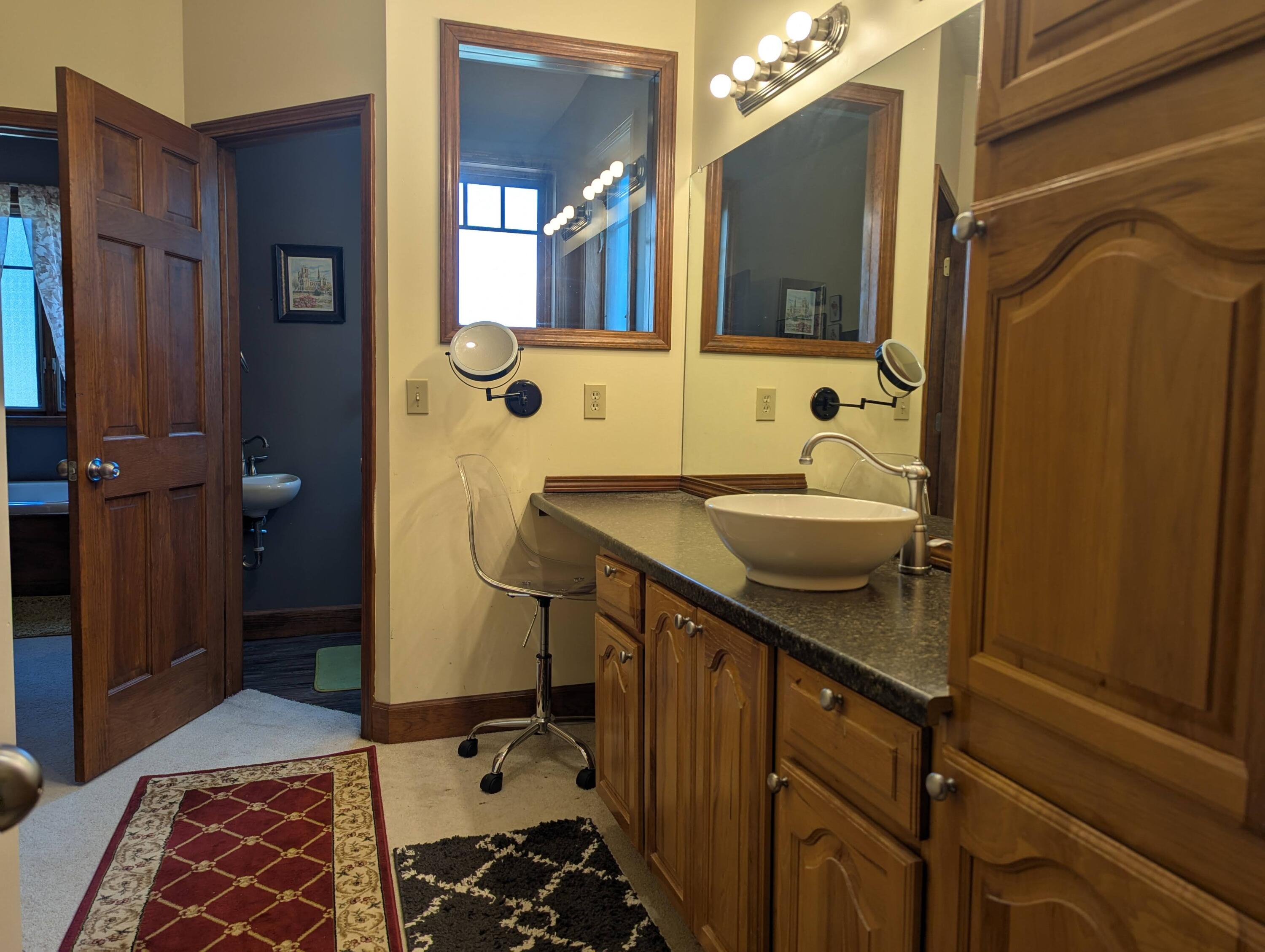 1423 Kingsgate Road, Springfield, Ohio 45503