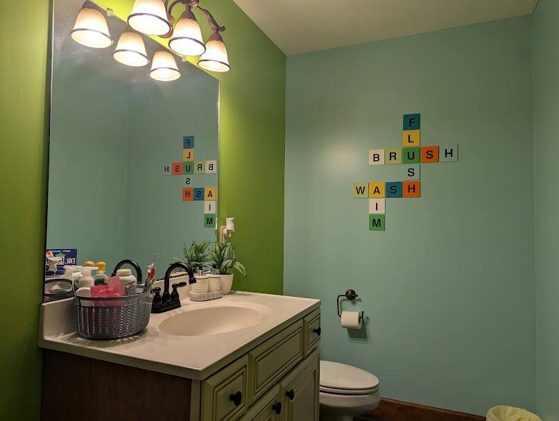 1423 Kingsgate Road, Springfield, Ohio 45503