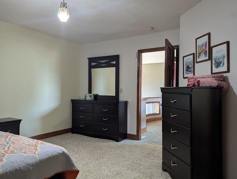 1423 Kingsgate Road, Springfield, Ohio 45503