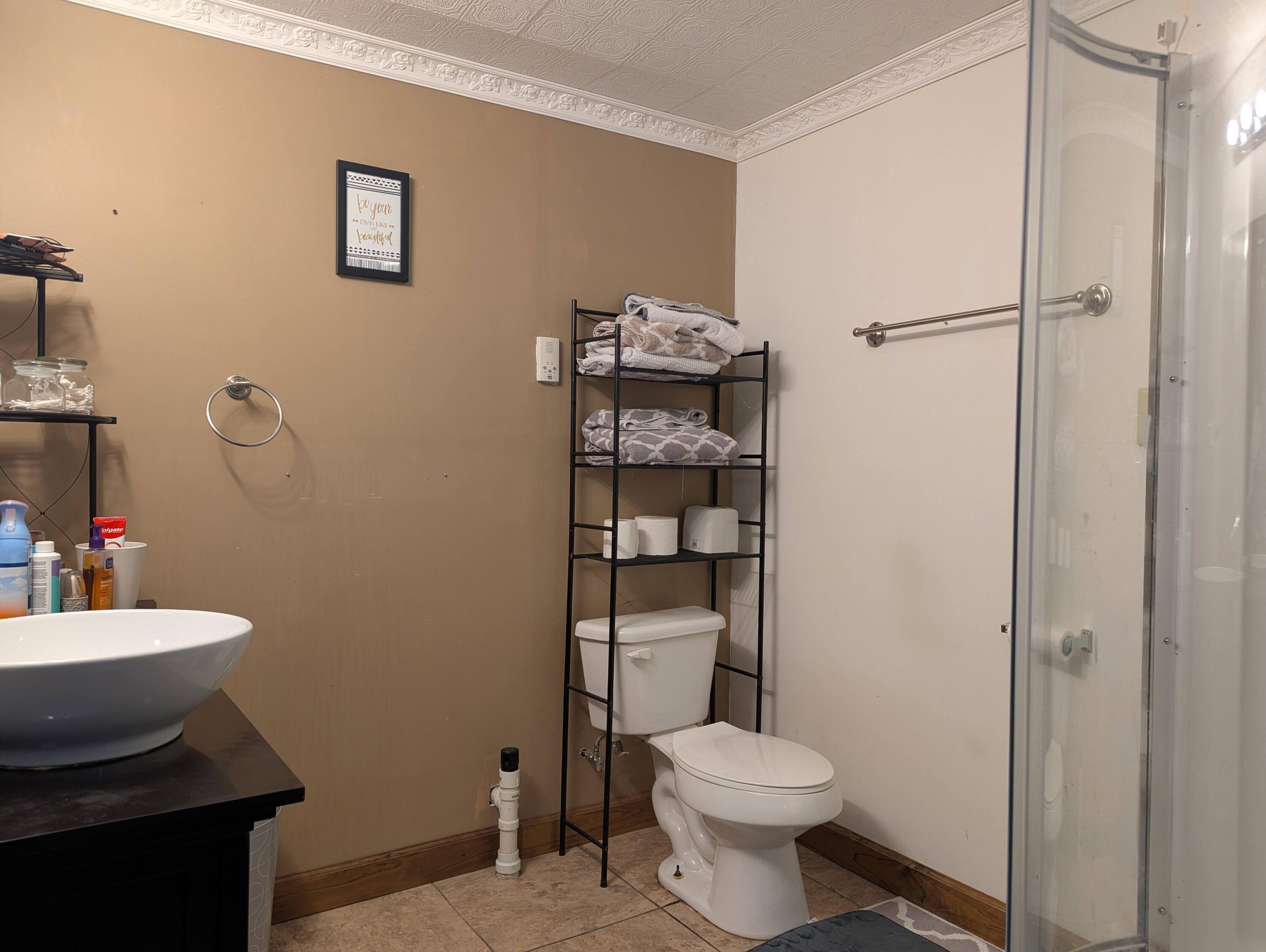 1423 Kingsgate Road, Springfield, Ohio 45503