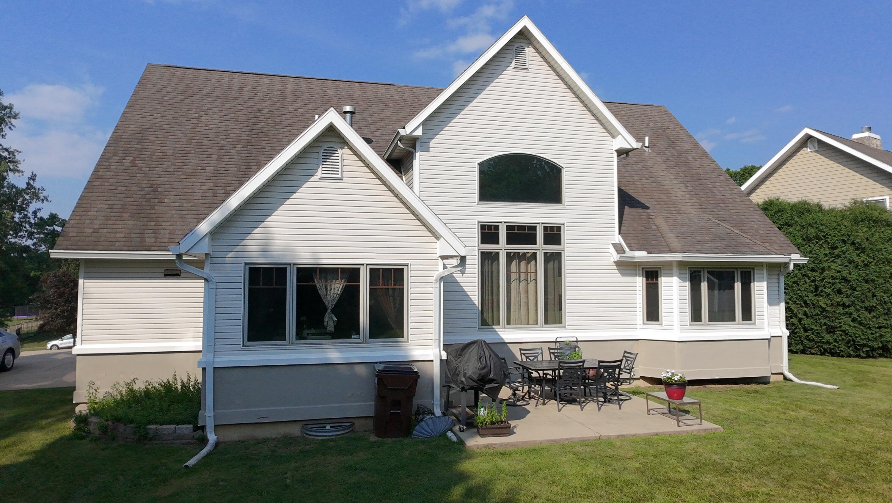 1423 Kingsgate Road, Springfield, Ohio 45503