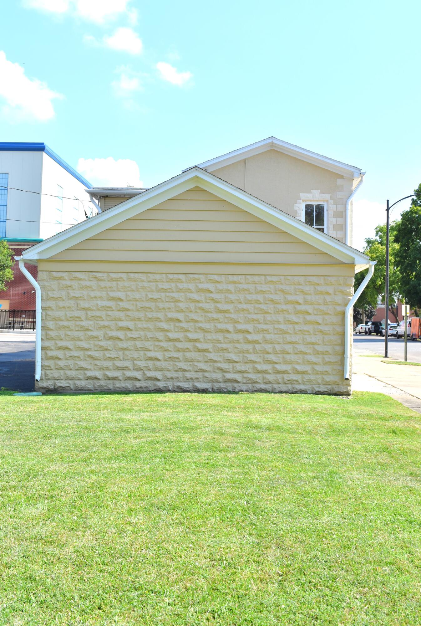 228 Ash Street, Piqua, Ohio 45356