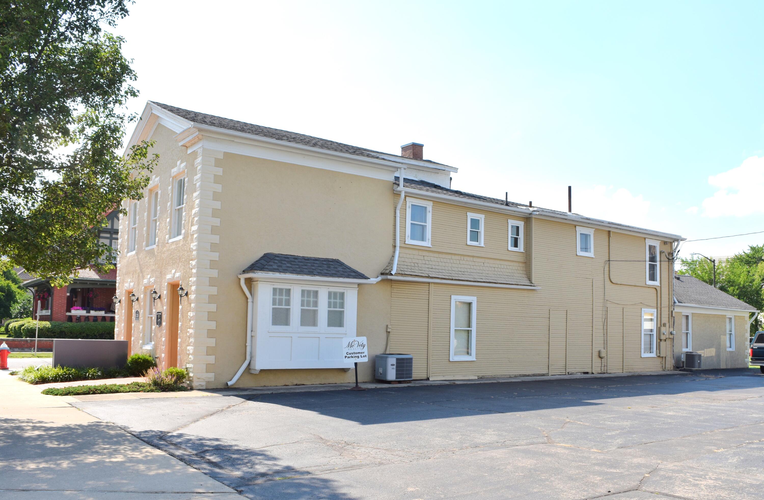 228 Ash Street, Piqua, Ohio 45356