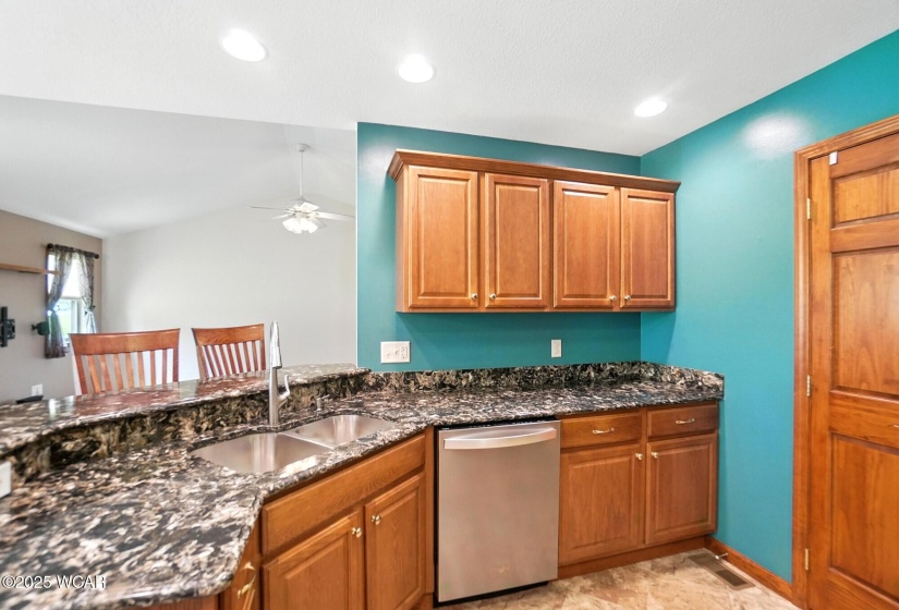 2564 Autumn Ridge Drive, Lima, Ohio, 3 Bedrooms Bedrooms, ,2 BathroomsBathrooms,Residential,For Sale,Autumn Ridge,307419