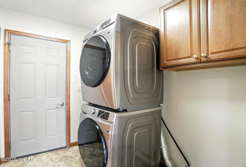 2564 Autumn Ridge Drive, Lima, Ohio, 3 Bedrooms Bedrooms, ,2 BathroomsBathrooms,Residential,For Sale,Autumn Ridge,307419
