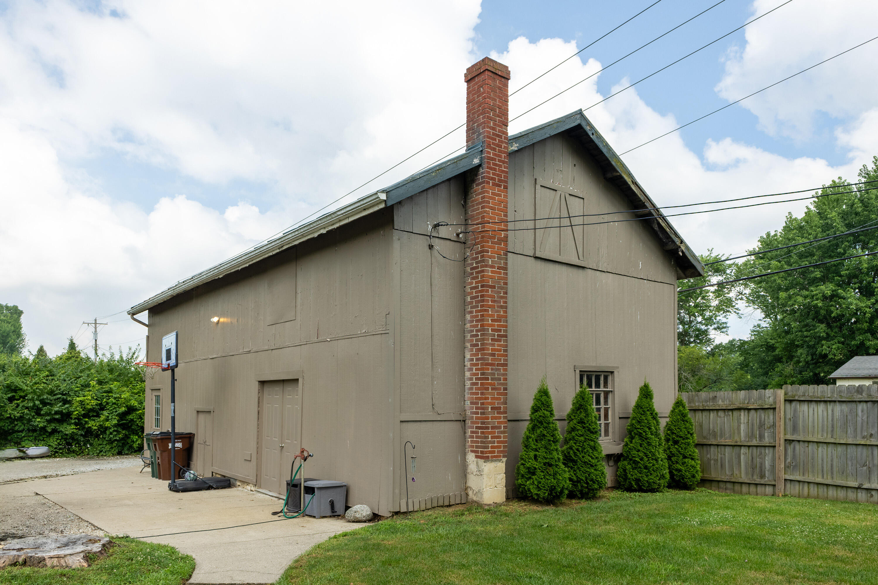 11 Kimmel Road, Clayton, Ohio 45315