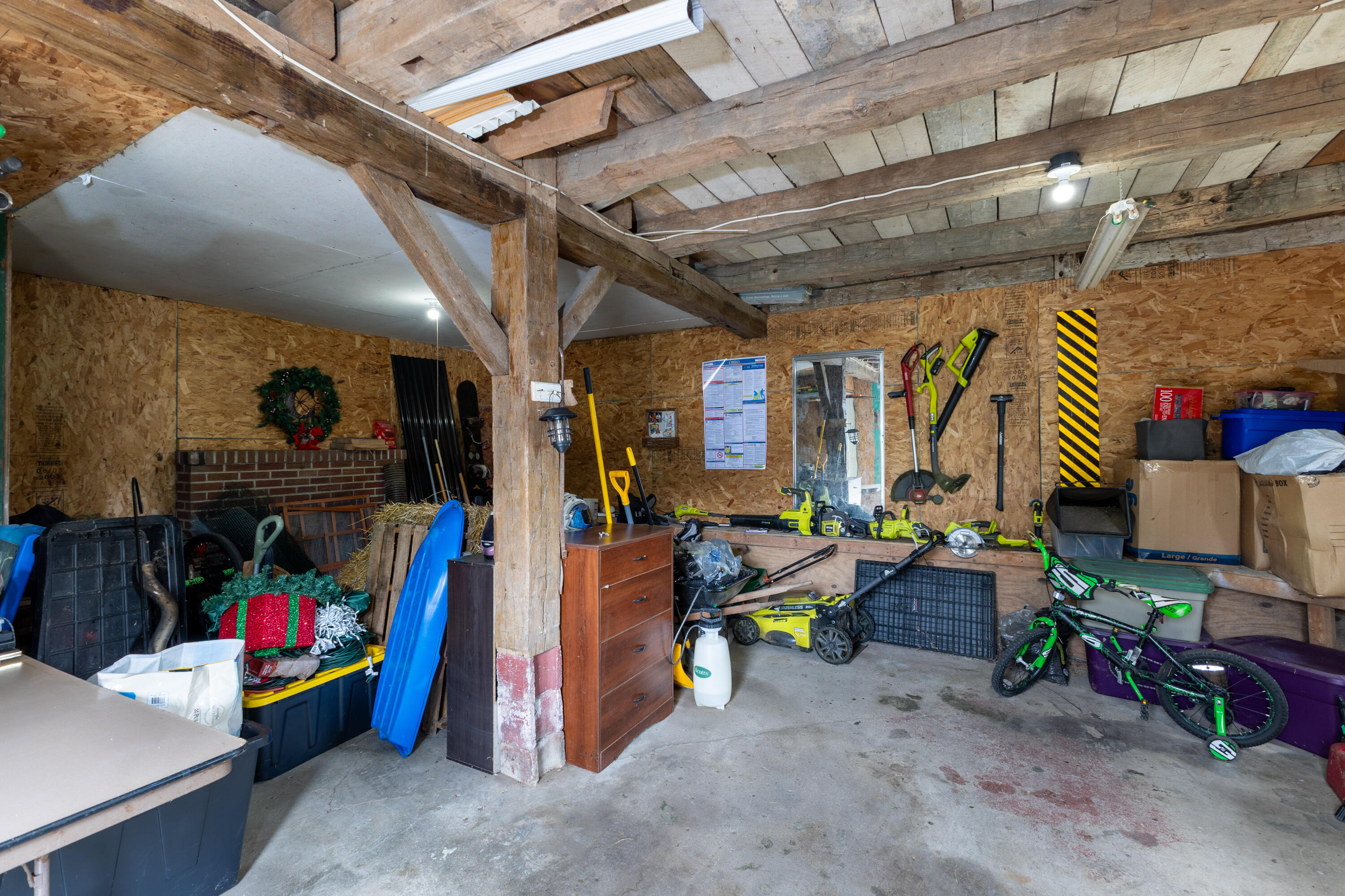 11 Kimmel Road, Clayton, Ohio 45315