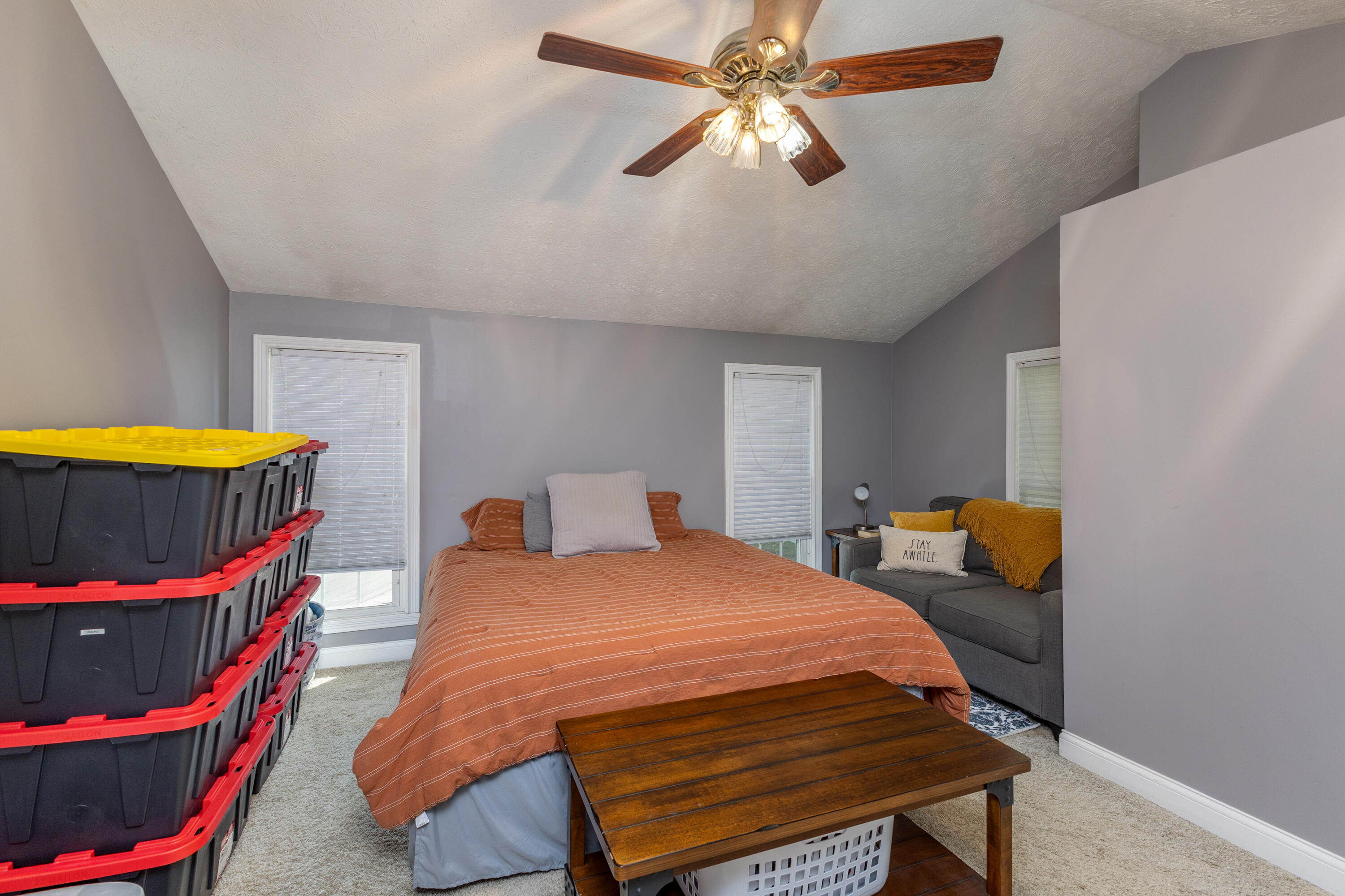11 Kimmel Road, Clayton, Ohio 45315
