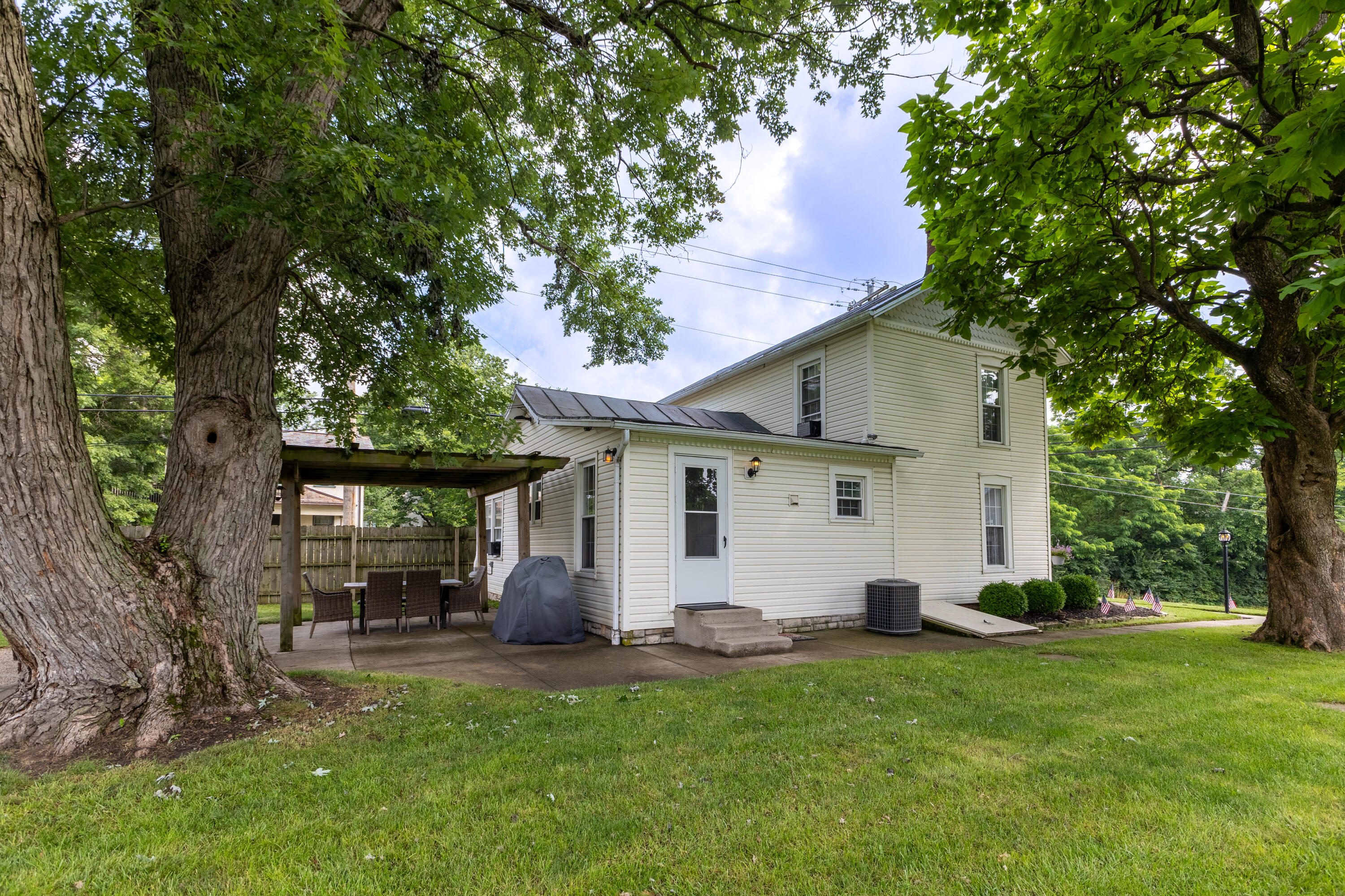 11 Kimmel Road, Clayton, Ohio 45315