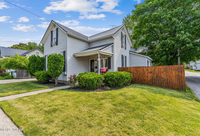408 Vine Street, Kenton, Ohio, 2 Bedrooms Bedrooms, ,1 BathroomBathrooms,Residential,For Sale,Vine,307544