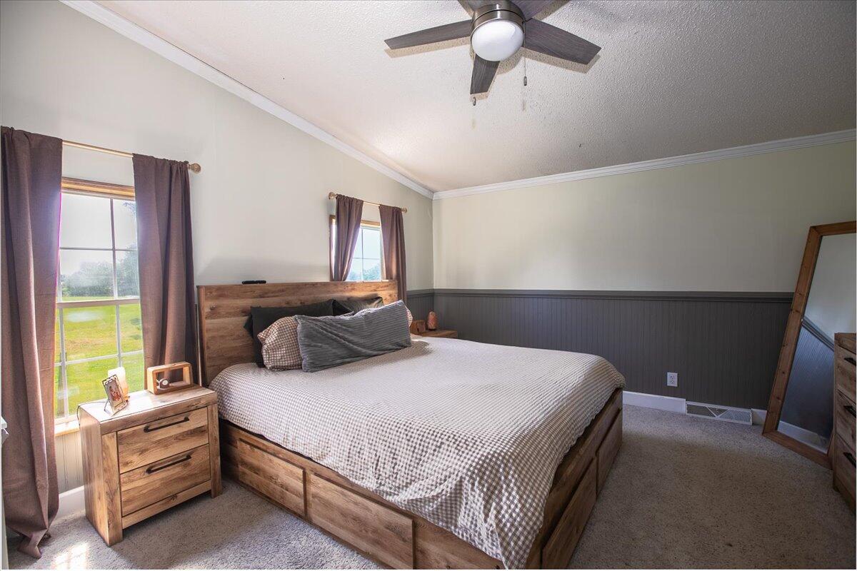 5246 Township Road 202, De Graff, Ohio 43318