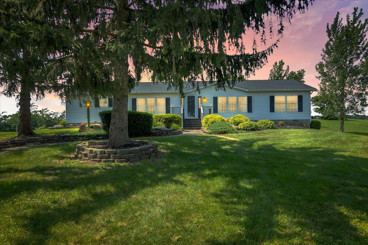 5246 Township Road 202, De Graff, Ohio 43318