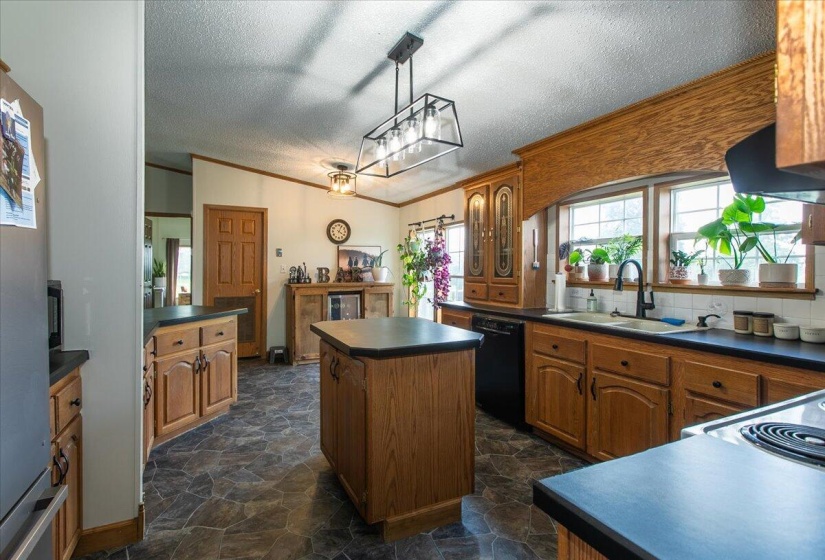 29-Kitchen