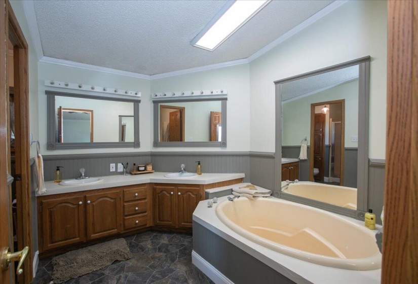 40-Primary Bathroom